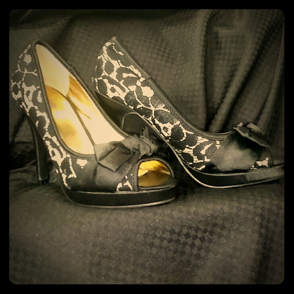 Black lace overlay heels by Charlotte Russe